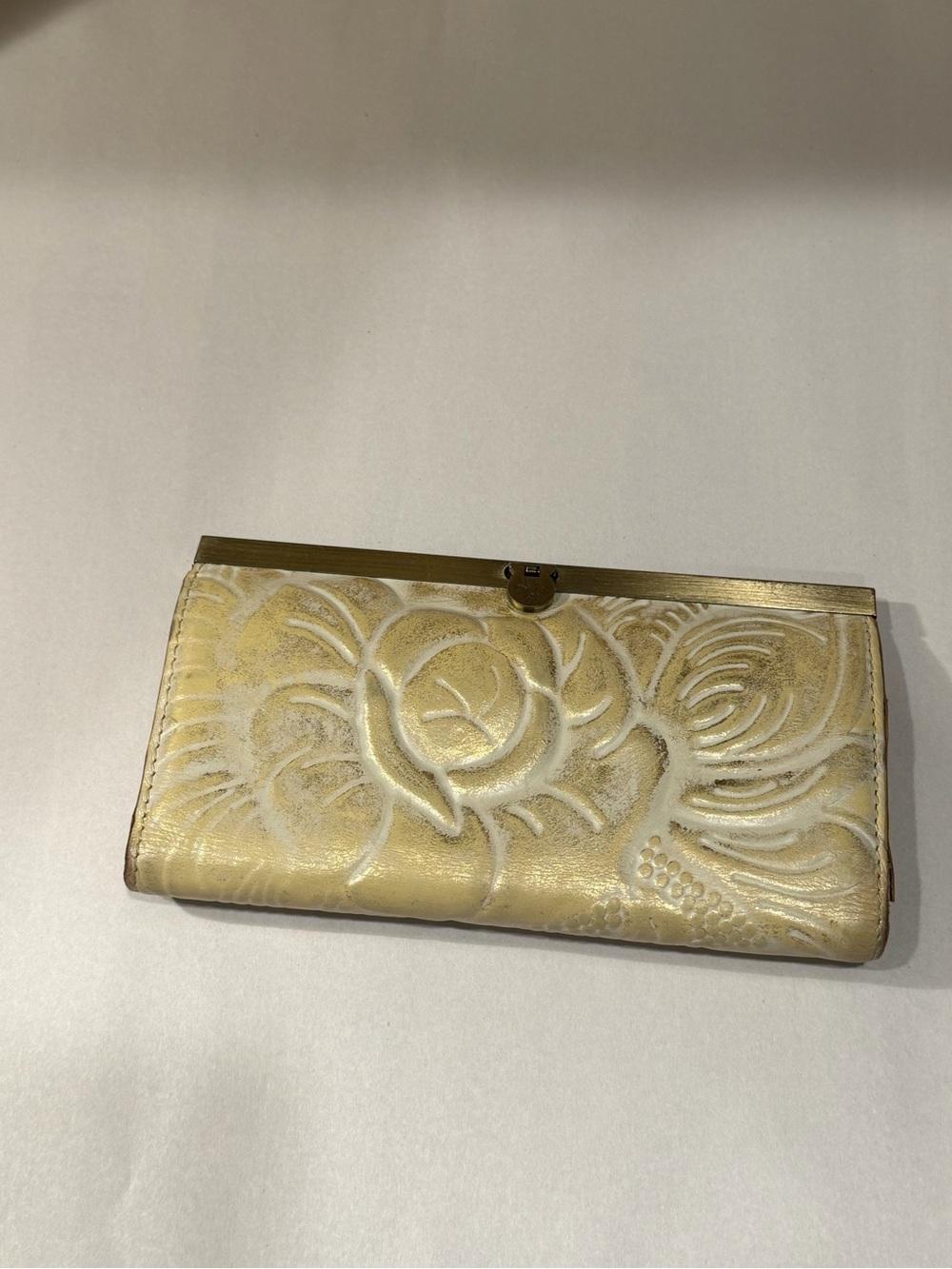 Patricia Nash Elegant white & gold Floral Embossed Clutch Italian leather